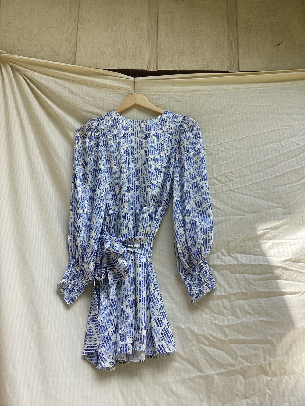 Alice + Olivia Blue and White Long Sleeve Floral Mini Dress
